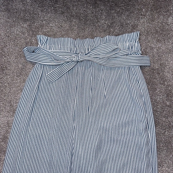 Monteau Flowy Pants - Picture 2 of 2